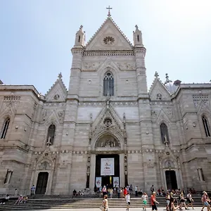 Il Duomo A Due Passi Appartamento Napoli