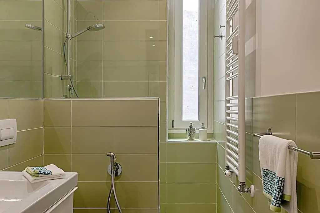 Appartement Primopiano - Ariberto à Milan